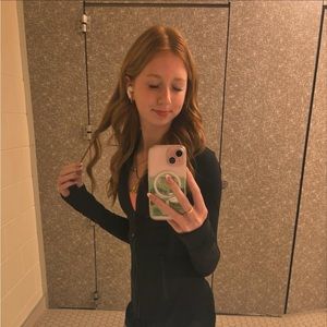 Meet your Posher, Quinn